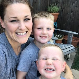 Meet your Posher, Amanda